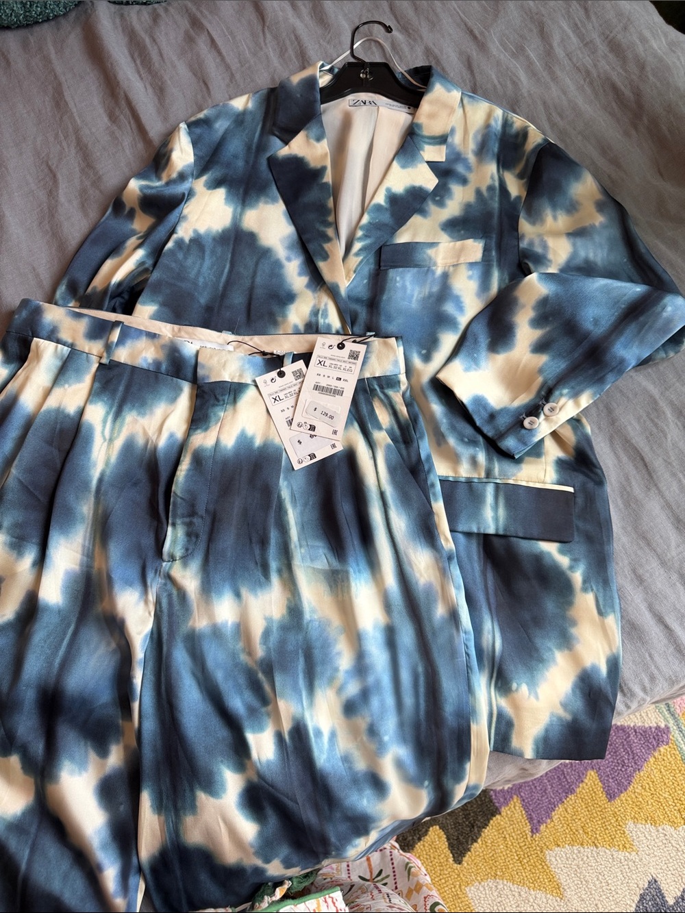 ZARA NWT 2pc Blue and White Tie-Dye Blazer with Matching pants - Picture 3 of 5